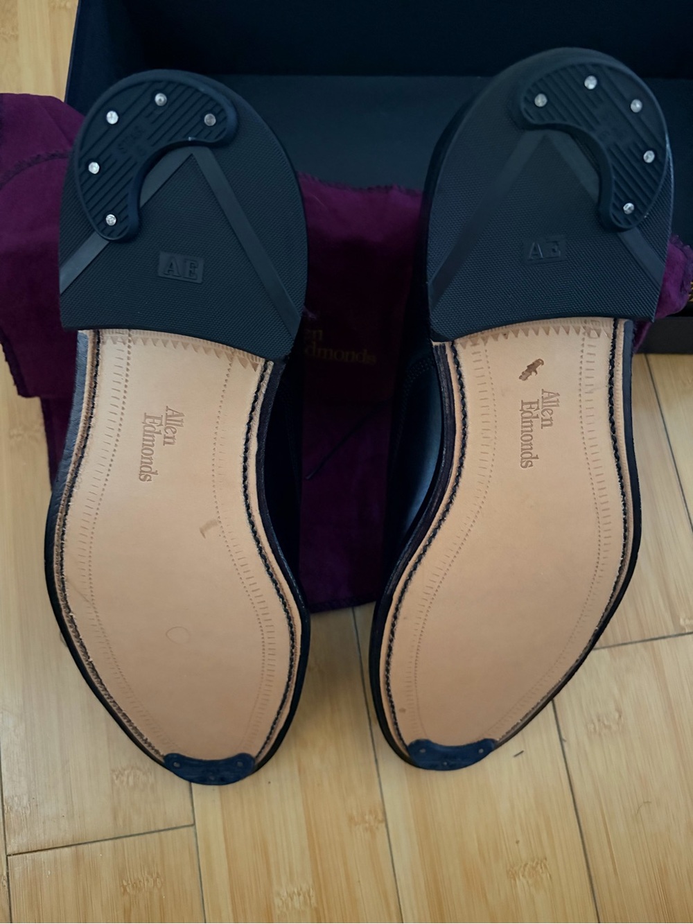 Allen Edmonds Black Cap-Toe Park Avenue Oxfords - Picture 2 of 7